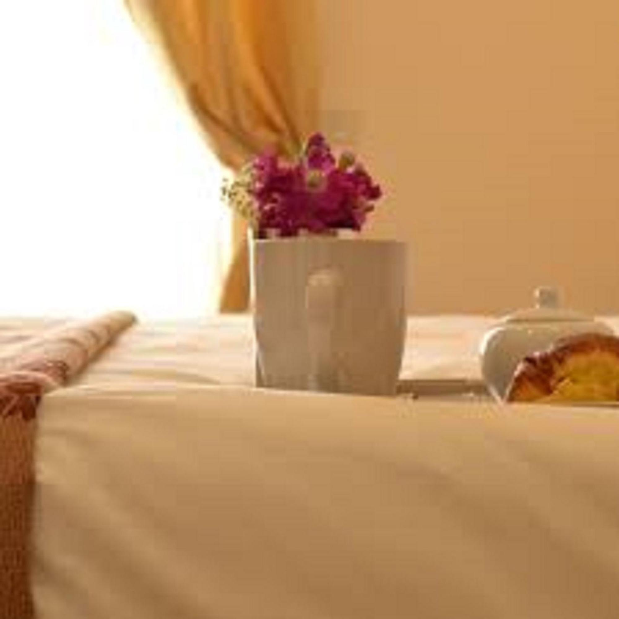 Hotel Arno Misano Adriatico Pokój zdjęcie