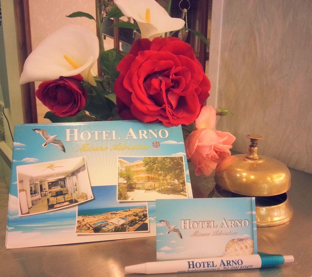 Hotel Arno Misano Adriatico Zewnętrze zdjęcie
