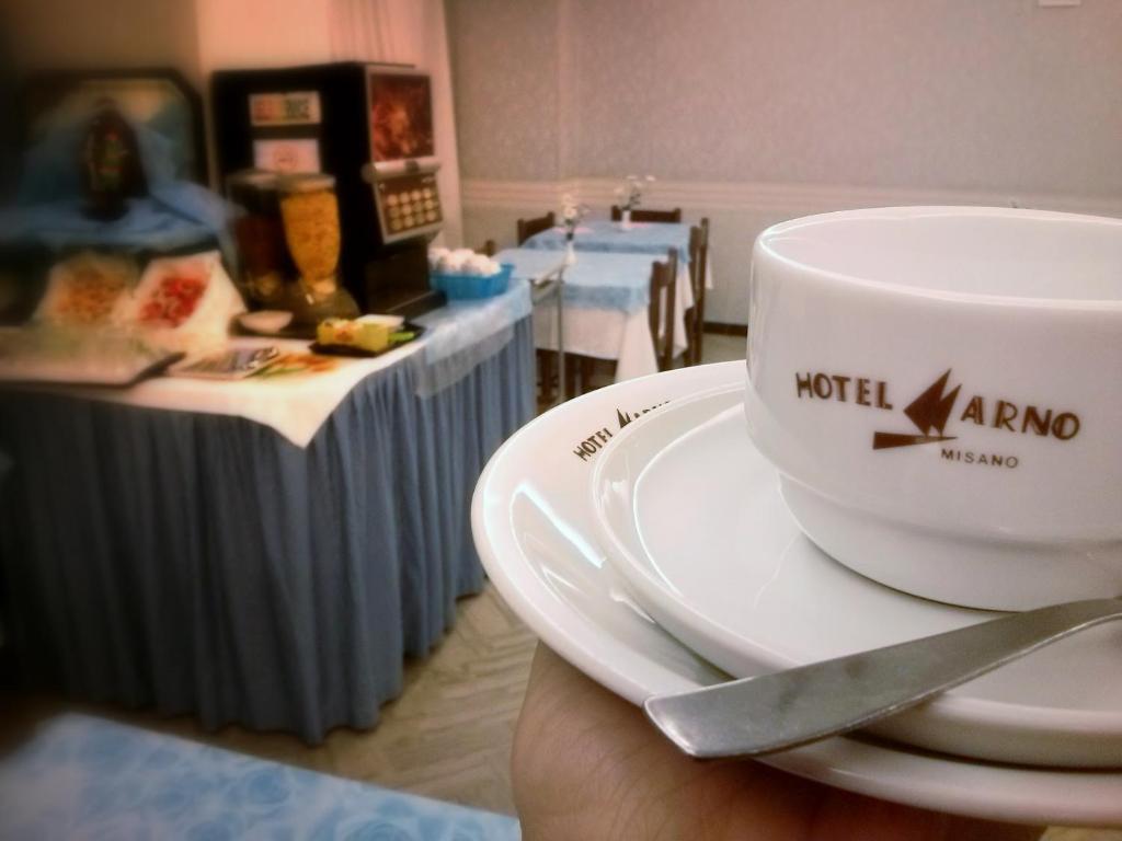 Hotel Arno Misano Adriatico Zewnętrze zdjęcie